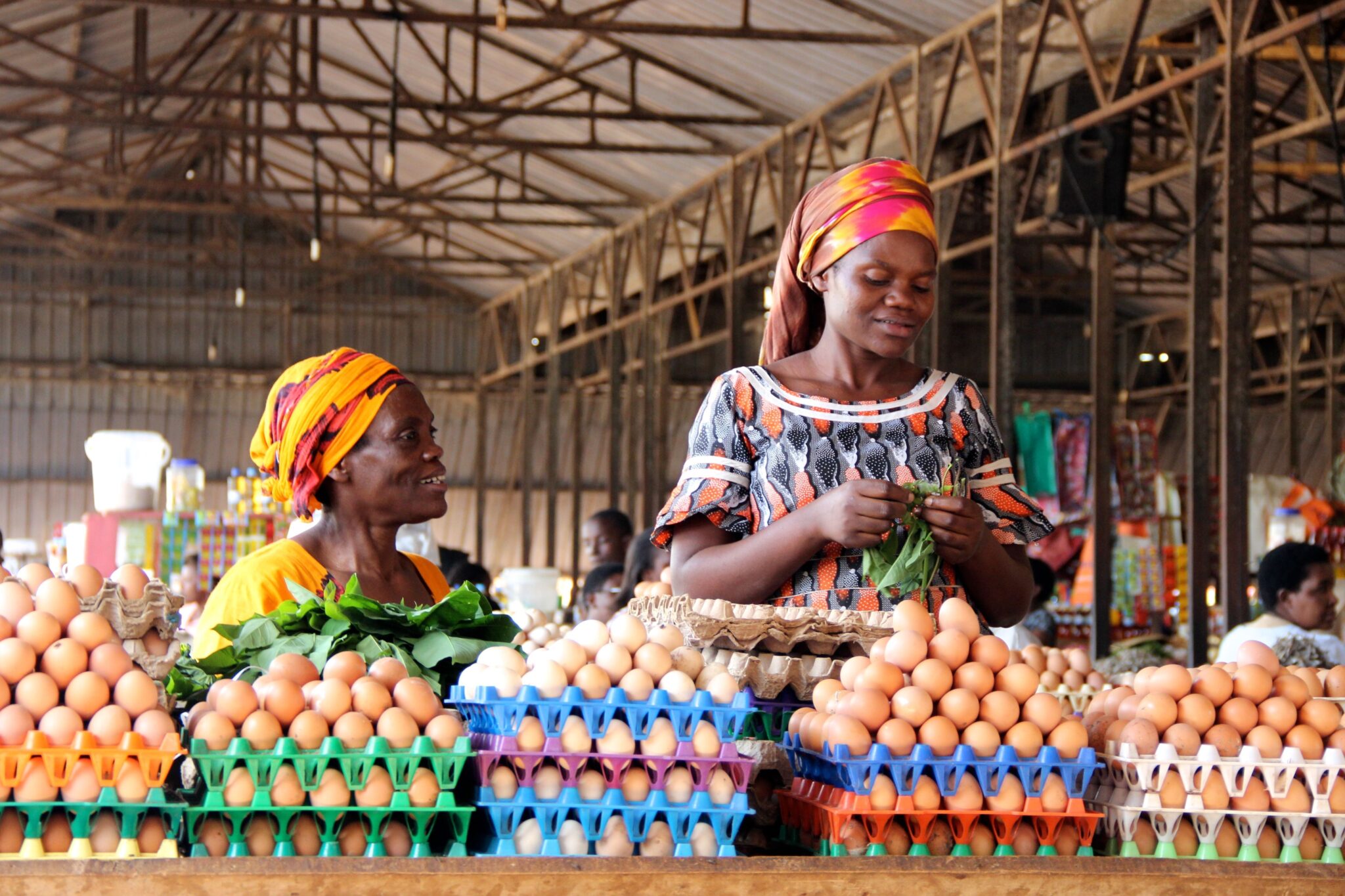 women-africa-2048×1365